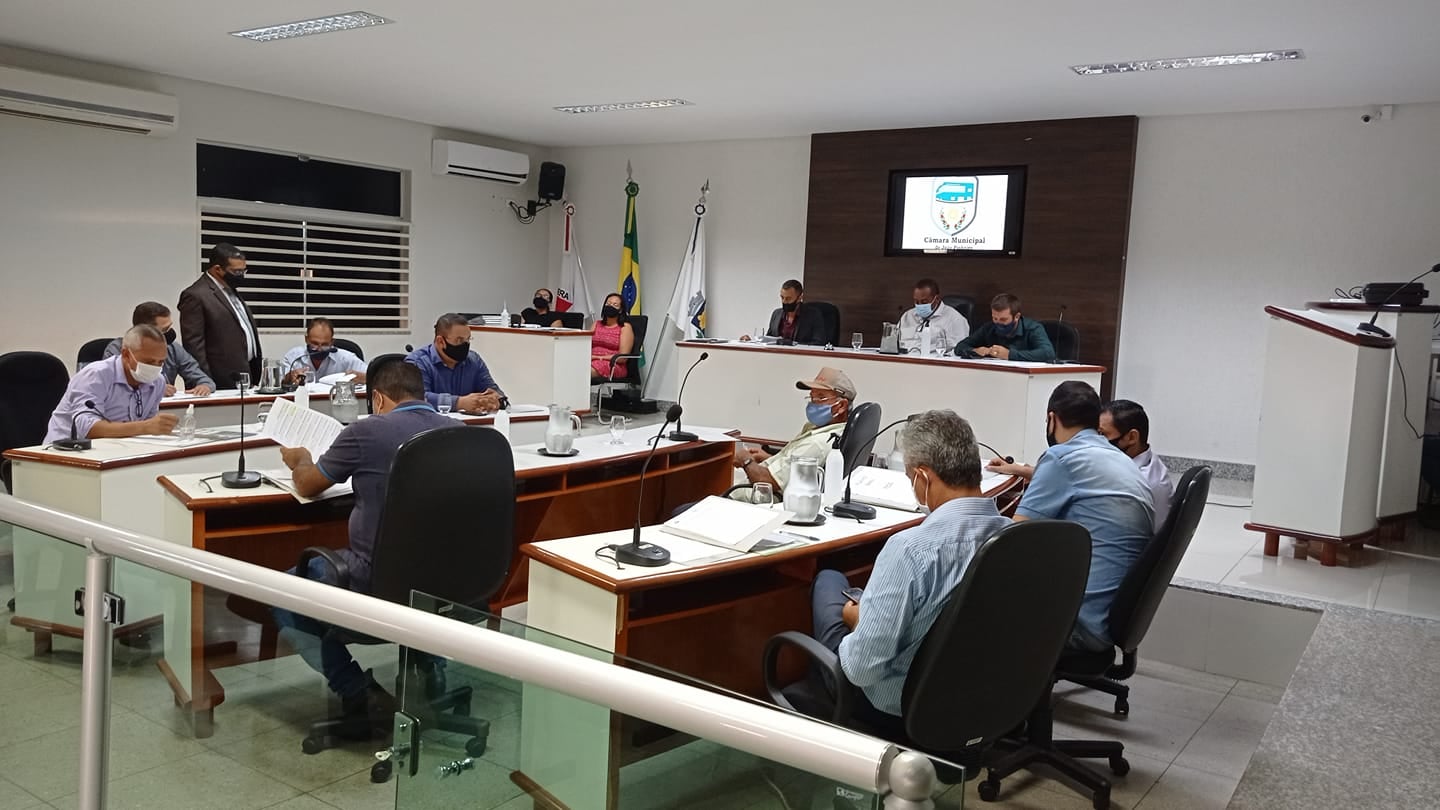 Resumo da 2ª Reunião Ordinária da Câmara Municipal de João Pinheiro - Legislatura 2021-2024 realizada no dia 25 de janeiro de 2021 às 18:00 horas