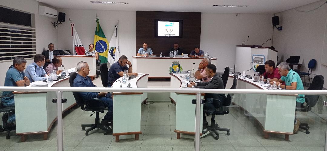 Resumo da 40ª Reunião Ordinária da Segunda Sessão Legislativa, Legislatura 2021/2024 realizada no dia 21 de novembro de 2022 às 18:00 horas.