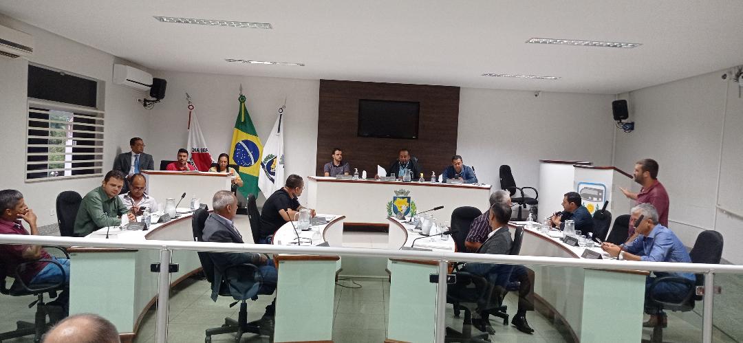  Resumo da 44ª Reunião Ordinária – Segunda Sessão Legislativa – Legislatura 2021-2024 realizada no dia 19 de dezembro de 2022 às 18:00 horas.